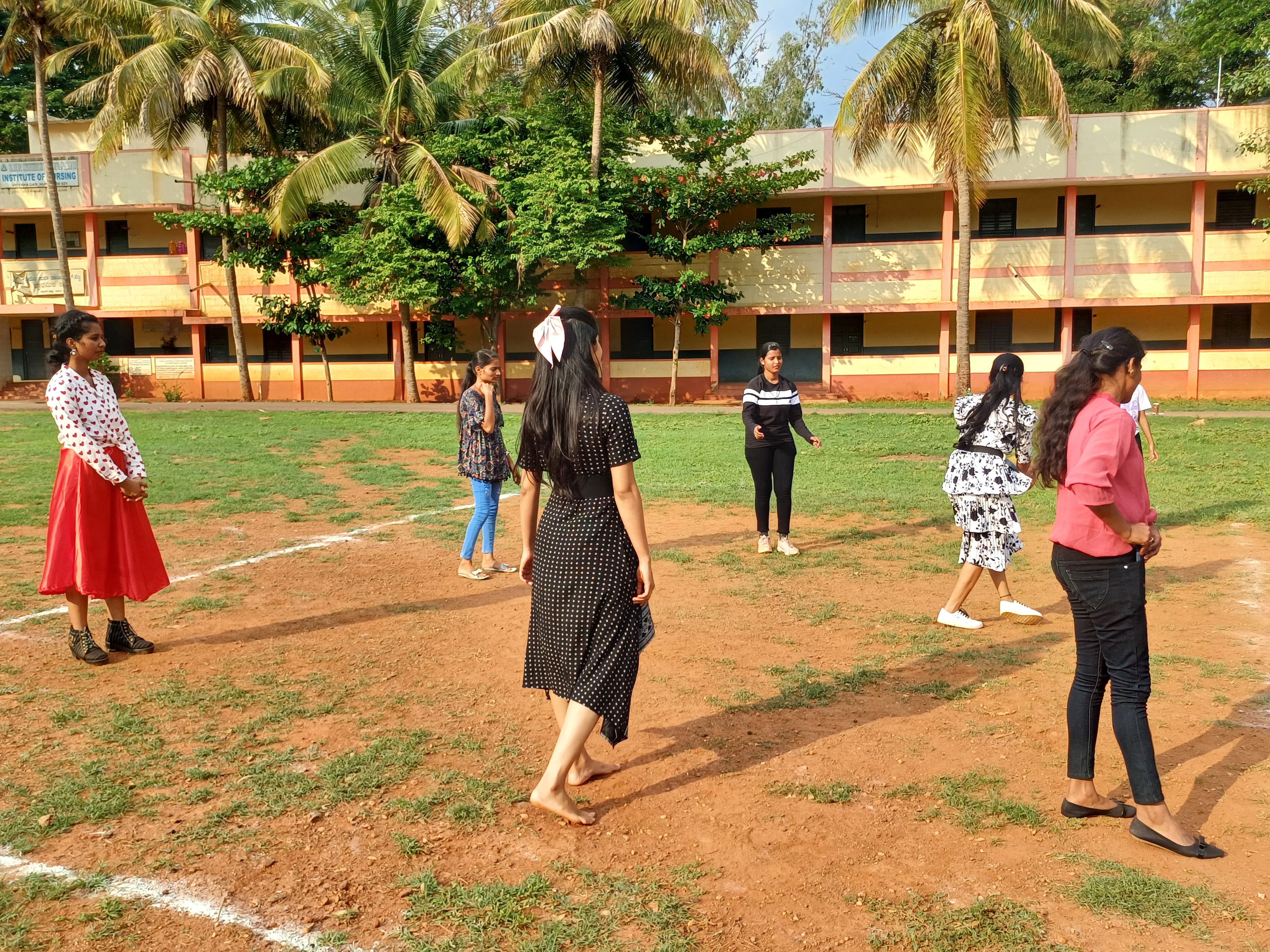 COLLEGE SPORTS DAY